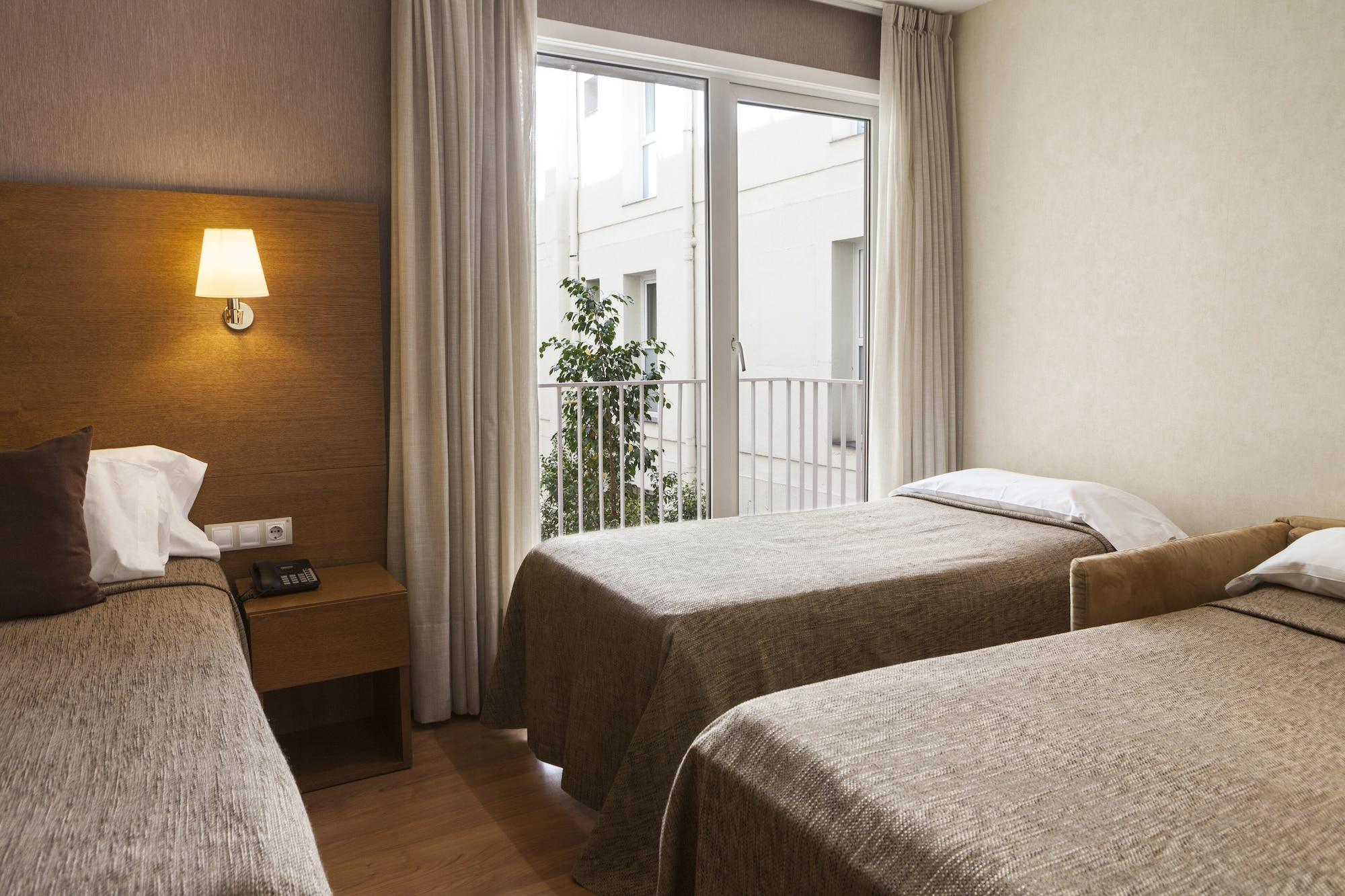 Hotel Don Paco Seville Exterior photo